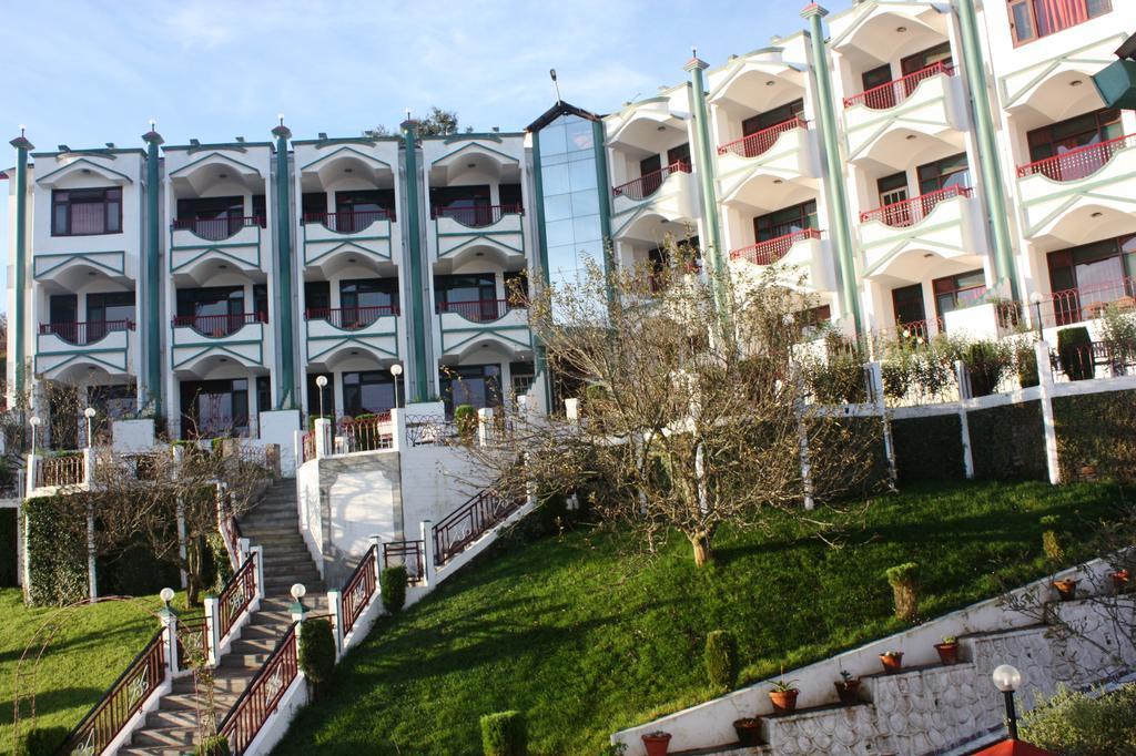 Krishna Orchard Resort Mukteshwar Exterior photo